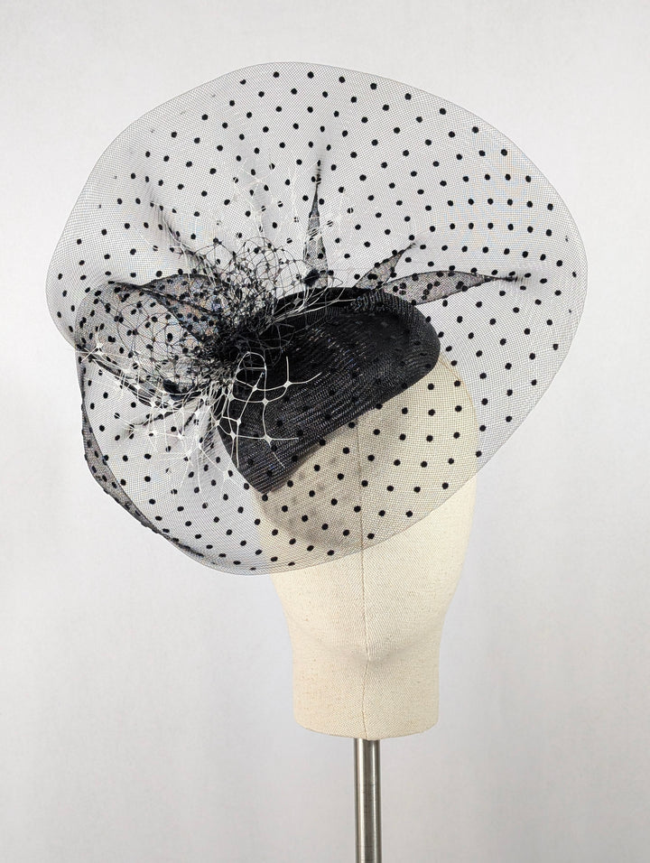 Crinoline Sweep - Merry Widow