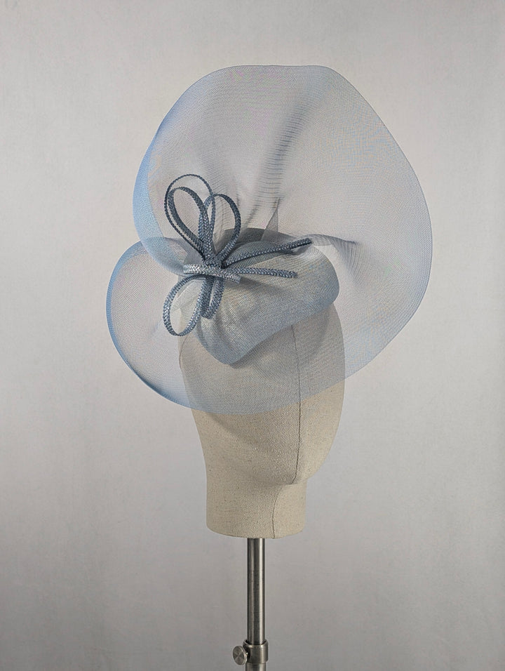 "Crinoline Sweep Ombré" cocktail hat