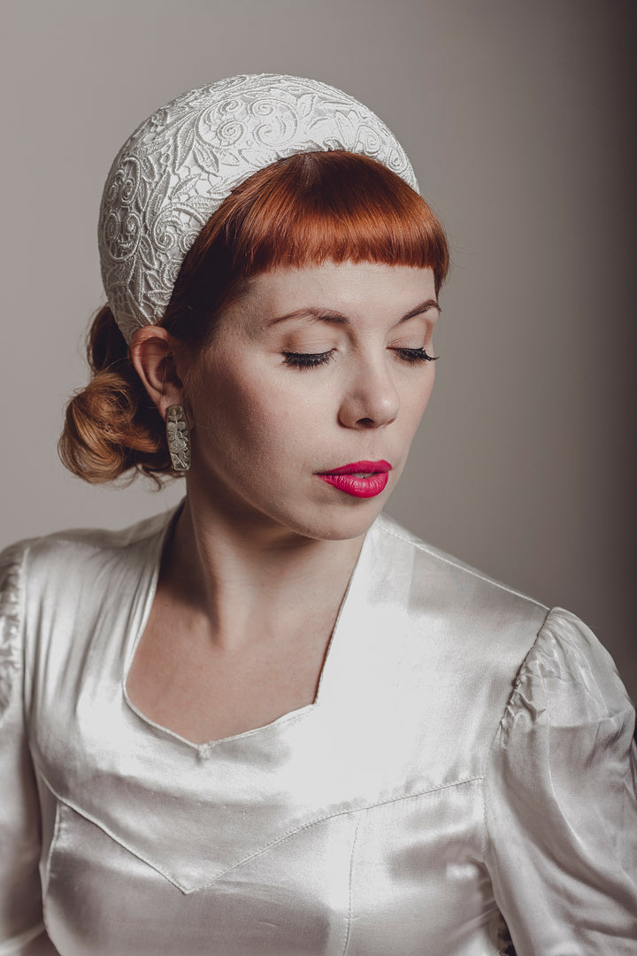 Brigitte Bandeau-Embossed Lace