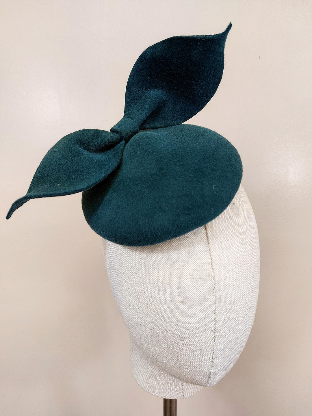 "Linda" Cocktail Hat