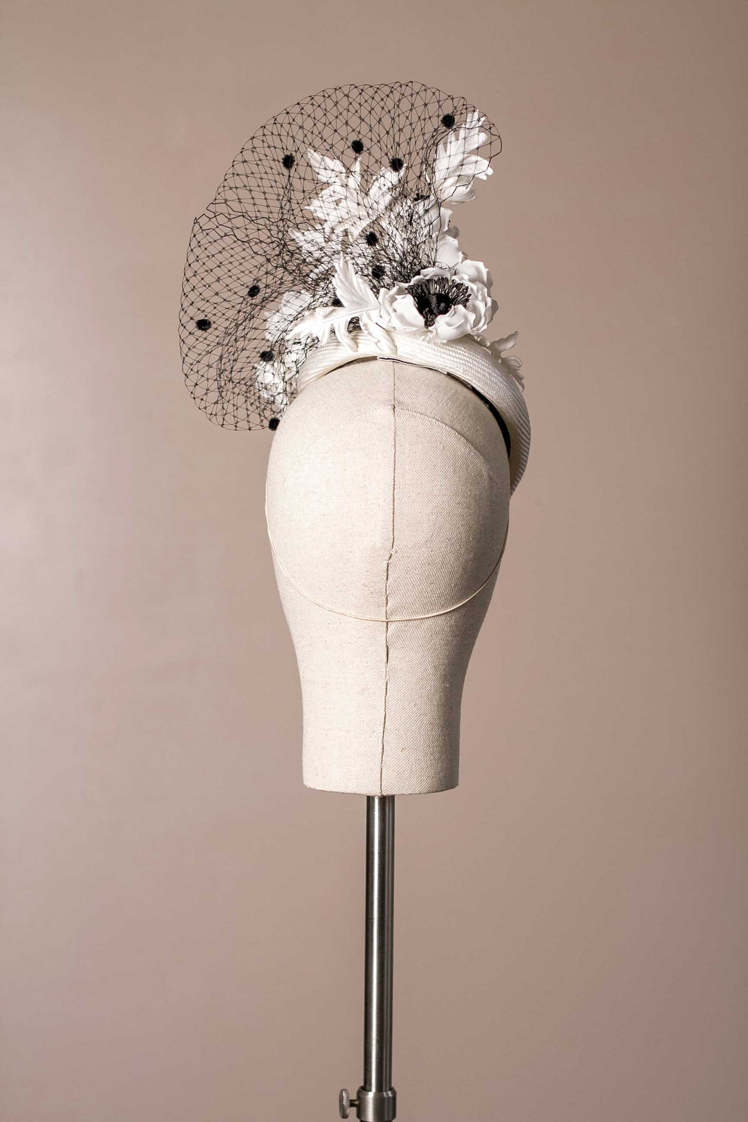 "White Anemone" cocktail hat